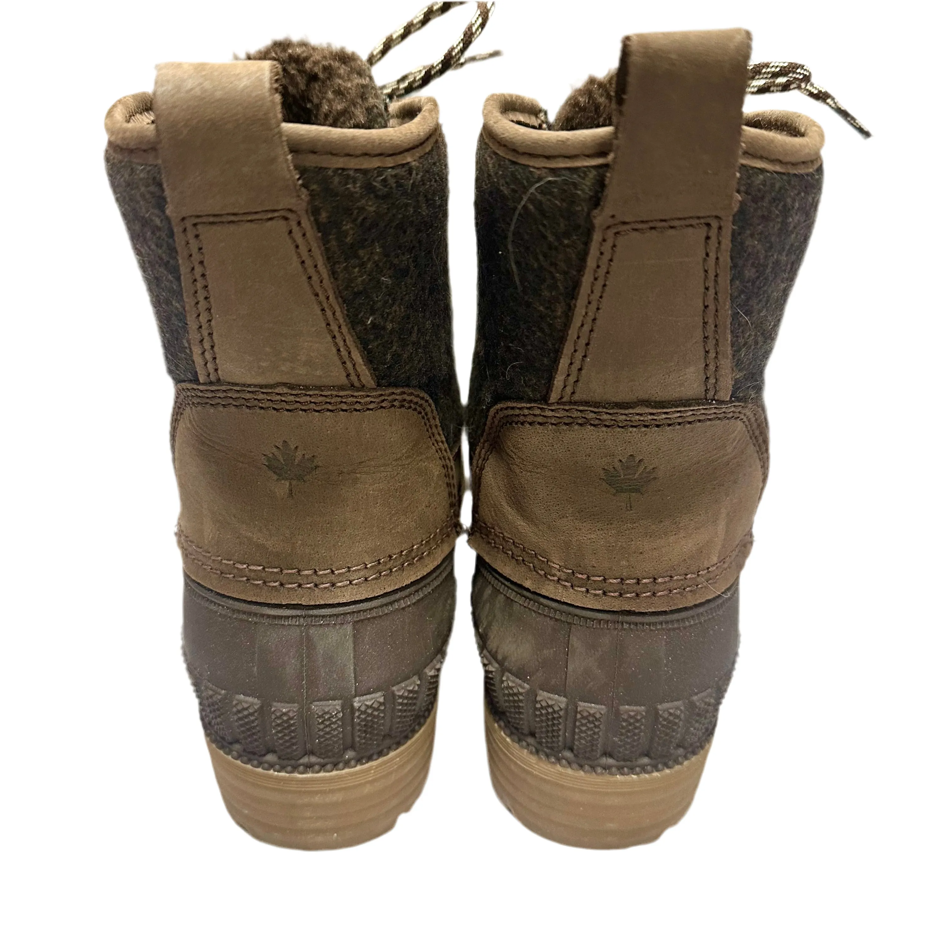 Boots Snow By Kamik In Brown, Size: 9