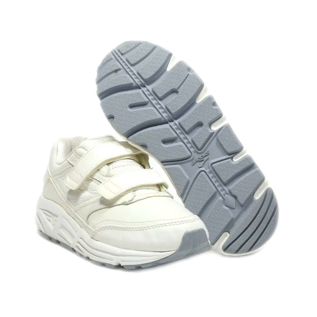Brooks Addiction Sneakers Leather White Colour For Kids