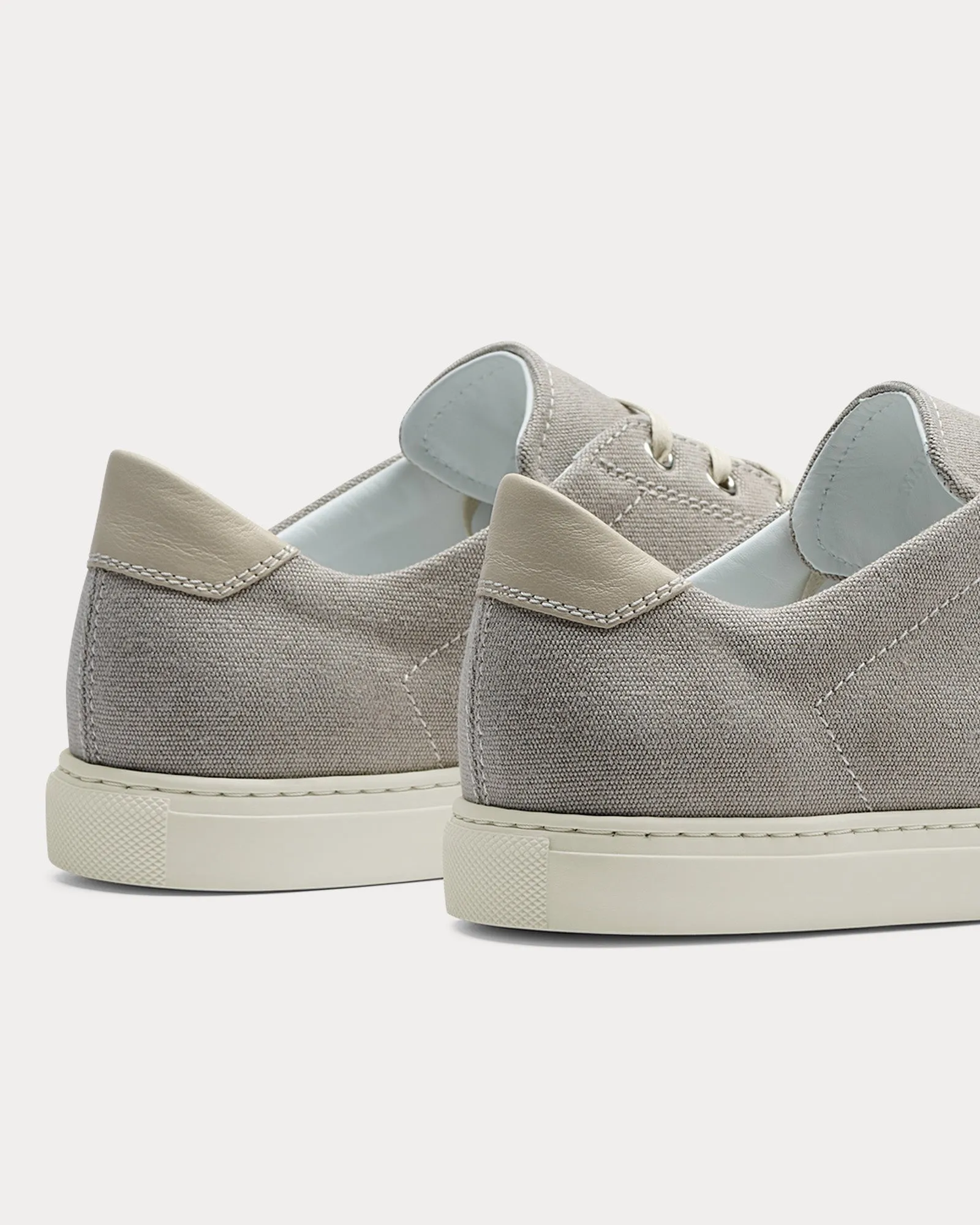Bumper Canvas Taupe Low Top Sneakers
