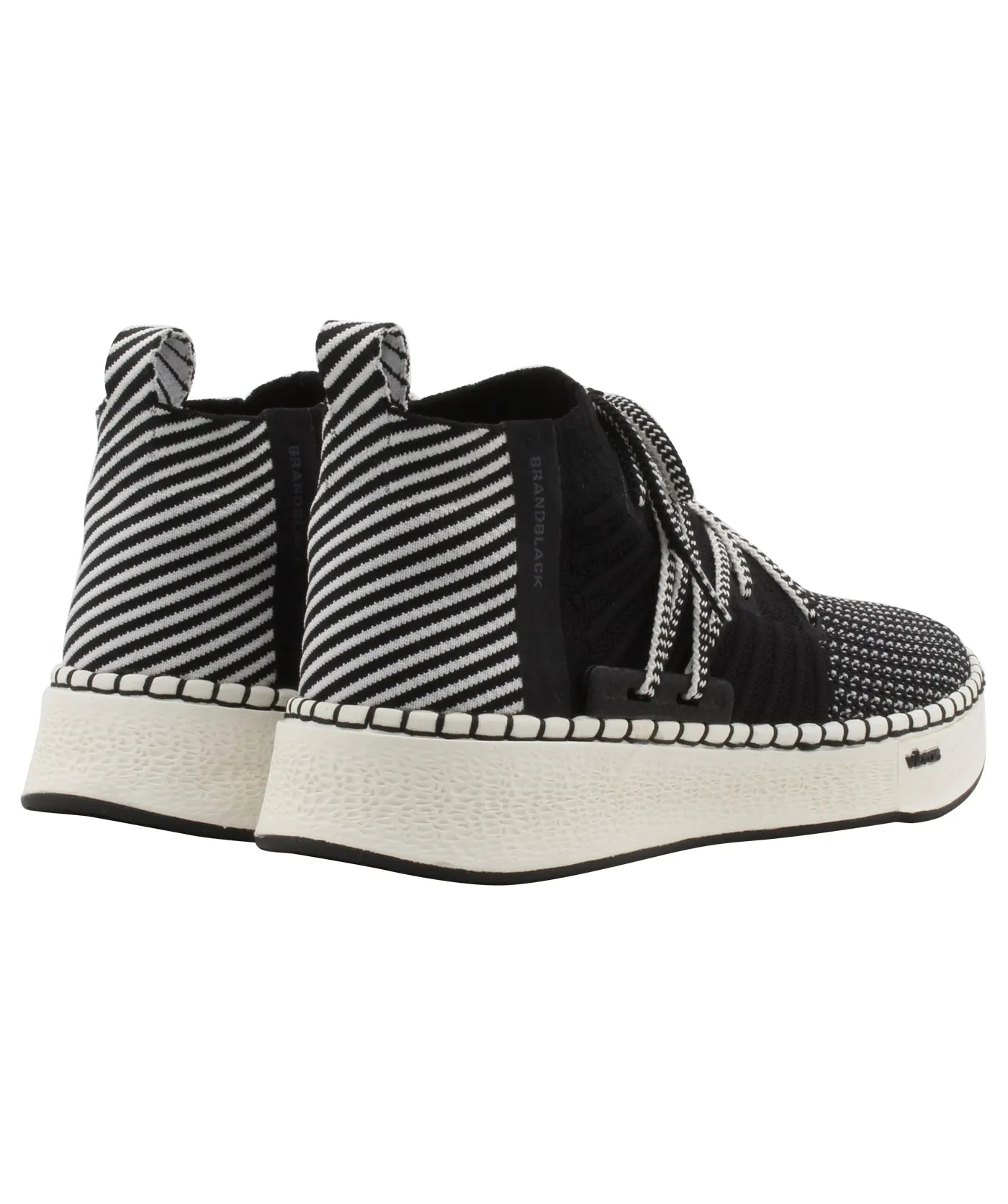 Delta Sneakers