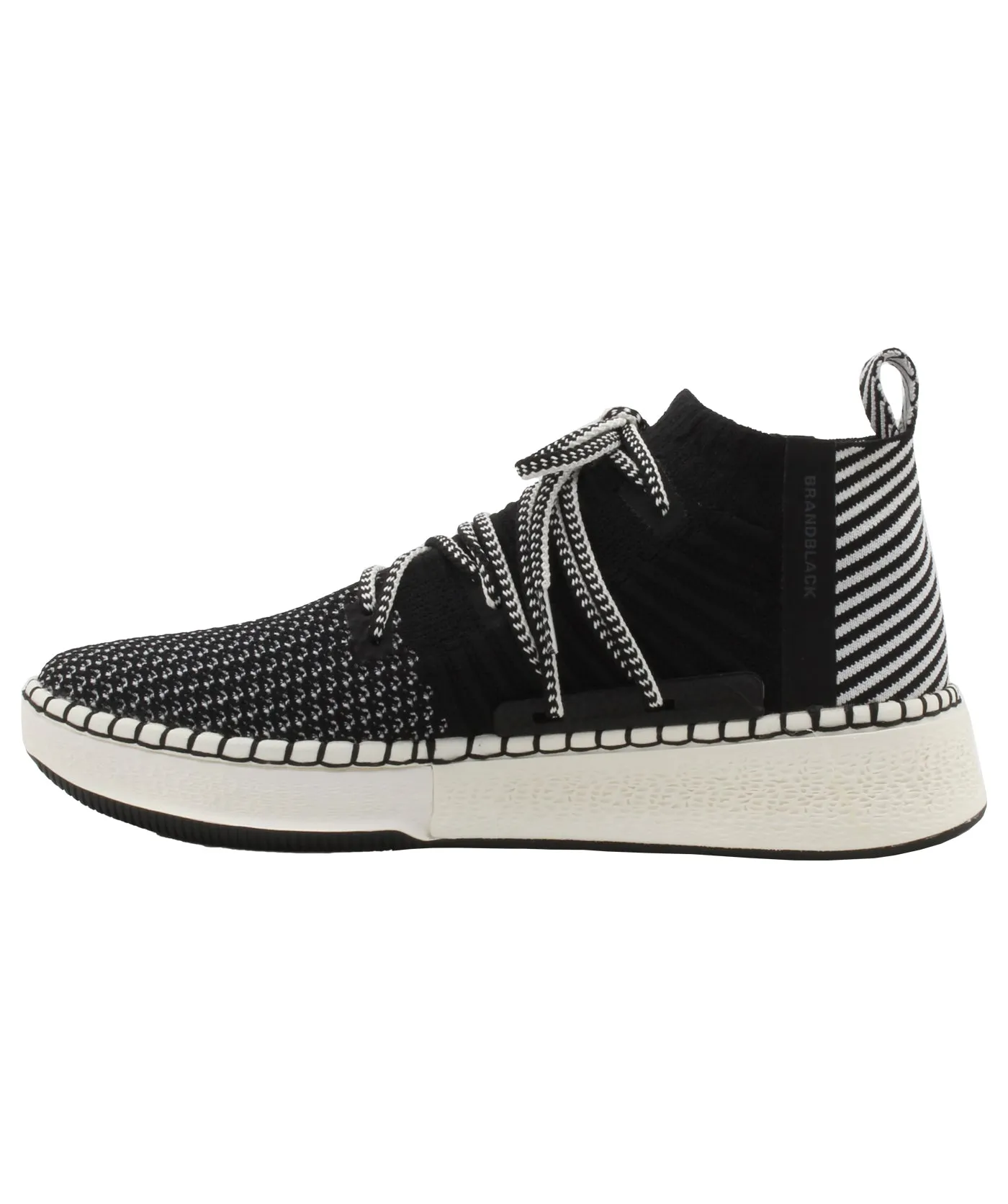 Delta Sneakers