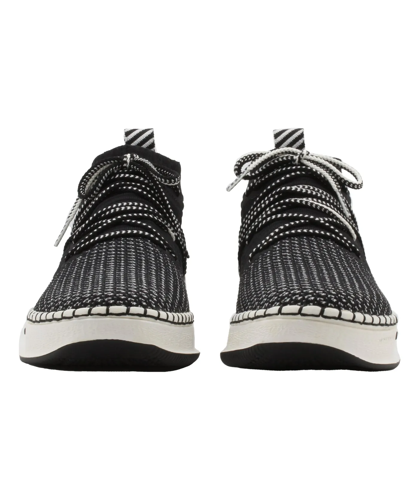 Delta Sneakers