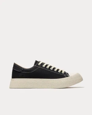 Dive Canvas Black Low Top Sneakers