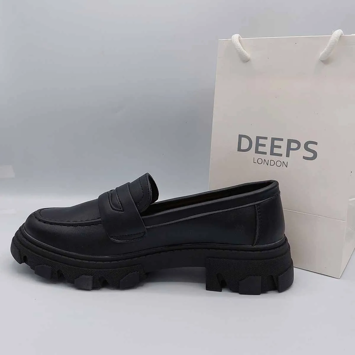 ESCAPE FLAT LOAFER WITH CHAIN DETAIL AND CHUNKY PLATFORM