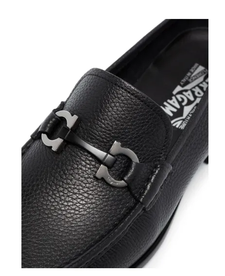 Ferragamo Elegant Black Leather Loafers with Gancini Hardware