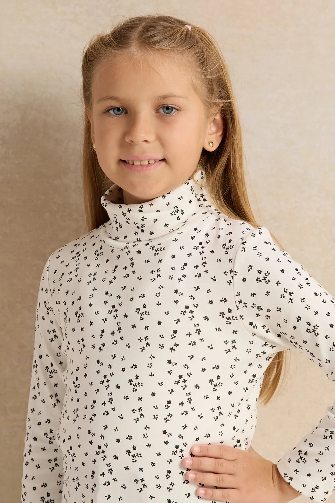 Girls White And Black T-Shirt Set (Pack Of 2)