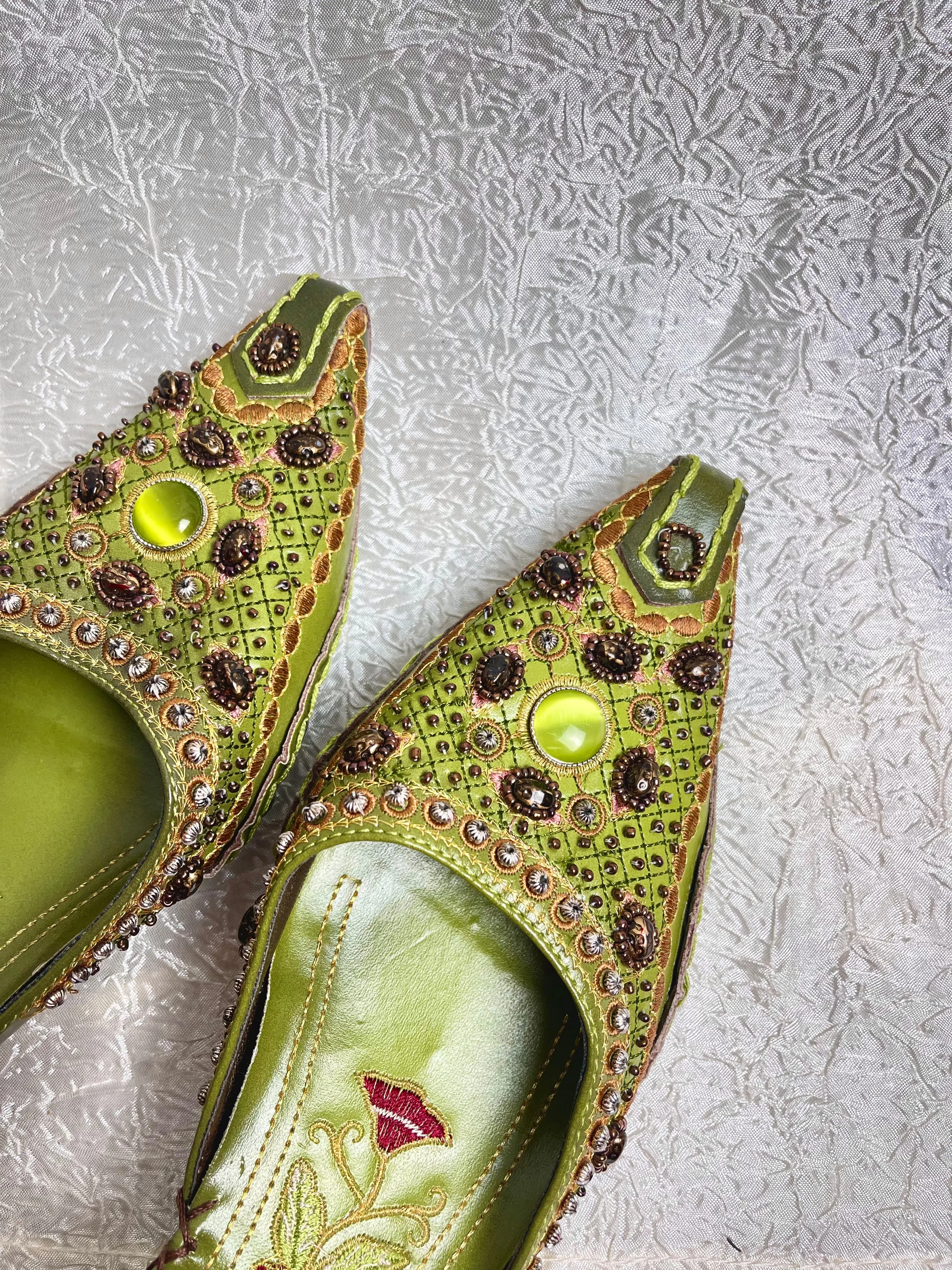 GREEN STONEWORK KITTEN HEELS