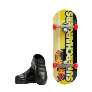 Hot Wheels Skate Veículo de Brinquedo Skateboard CHARGED-UP CHAMP™ com Tênis