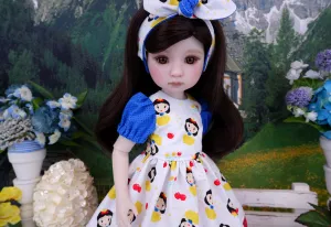 Kawaii Snow White - dress and boots for Ruby Red Fashion Friends doll