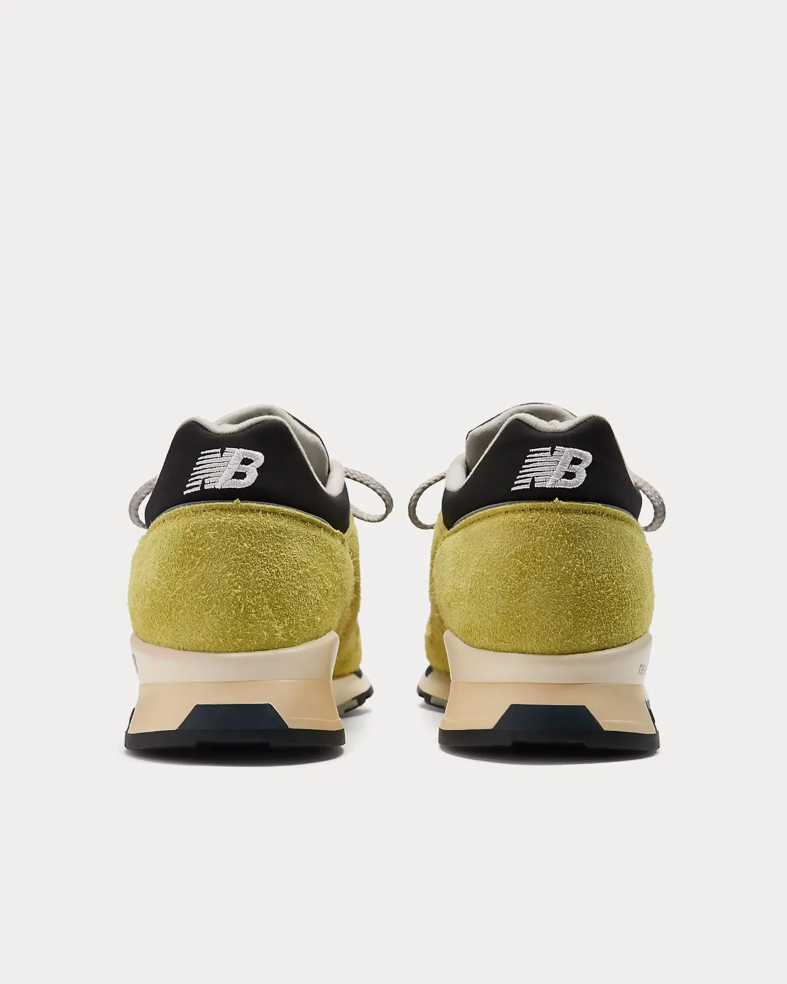 MADE in UK 1500 Green Oasis / Black / Dusk Low Top Sneakers