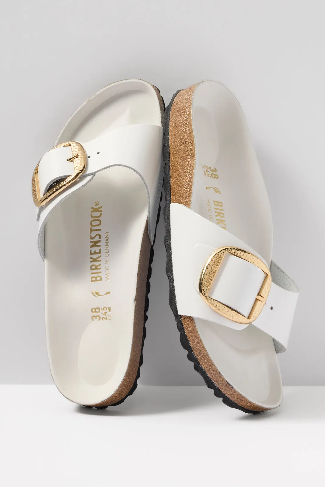 Madrid Big Buckle Gold Hammered