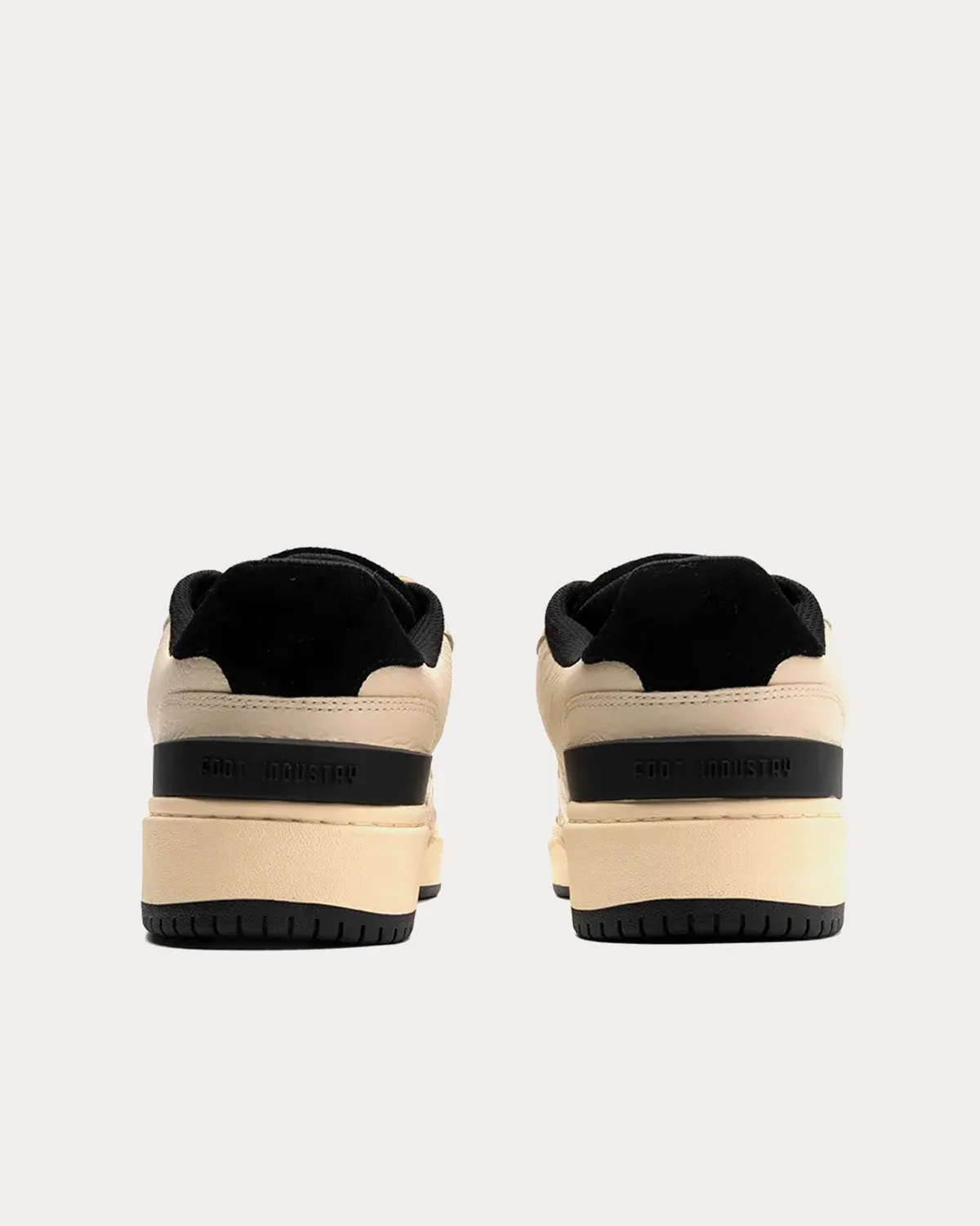 Rope Skate Beige / Black Low Top Sneakers