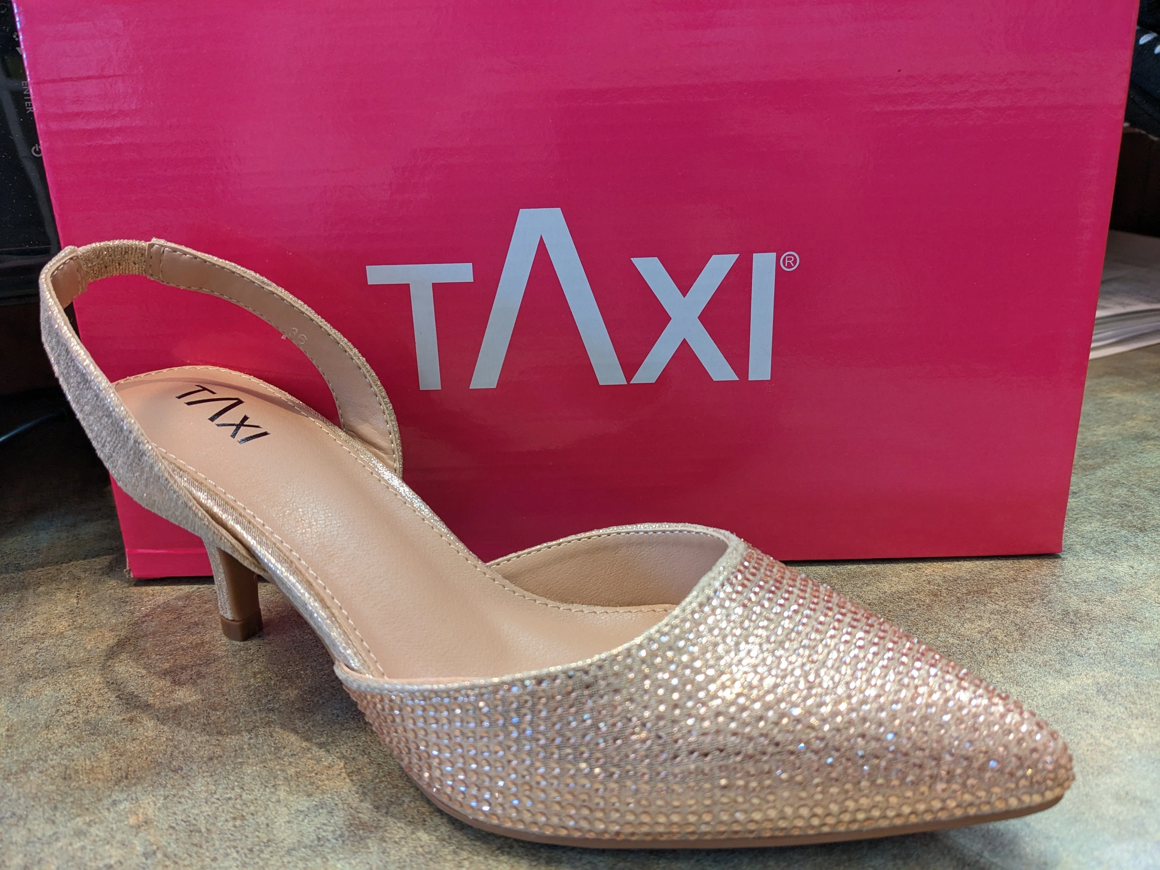 Taxi Women's Tyra Kitten Heels- Rose Gold