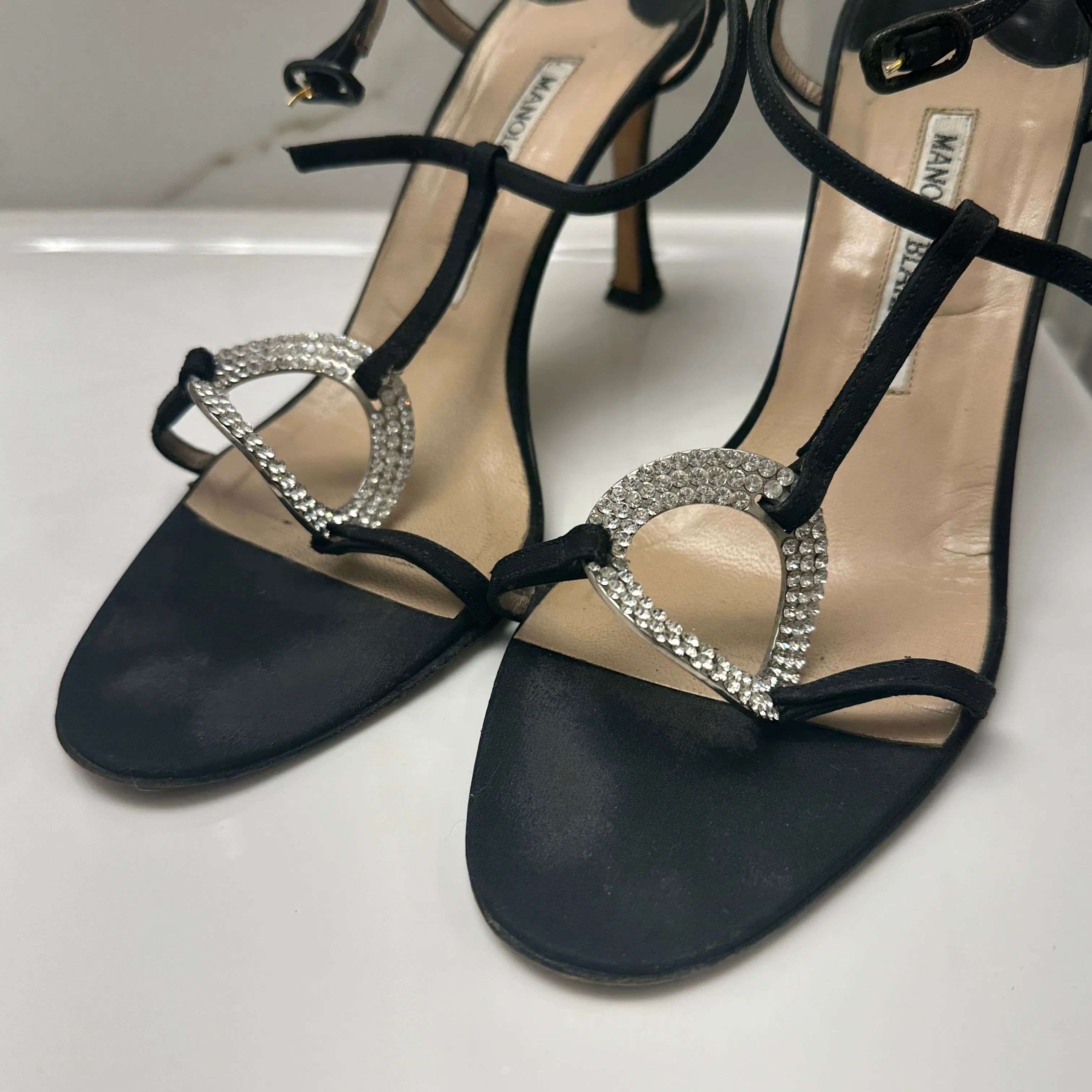 Vintage Manolo Blanik Crystal Kitten Heels (9)