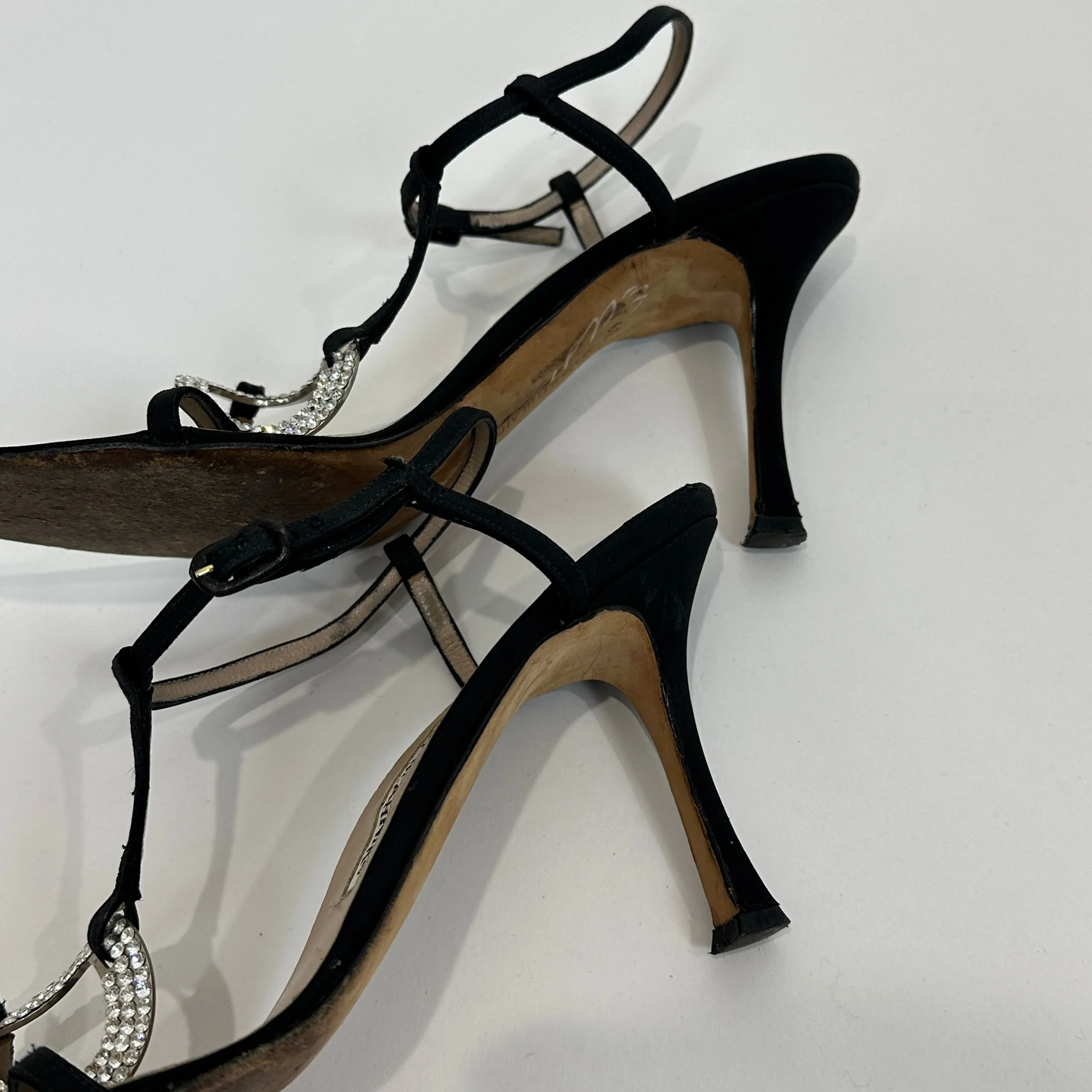 Vintage Manolo Blanik Crystal Kitten Heels (9)