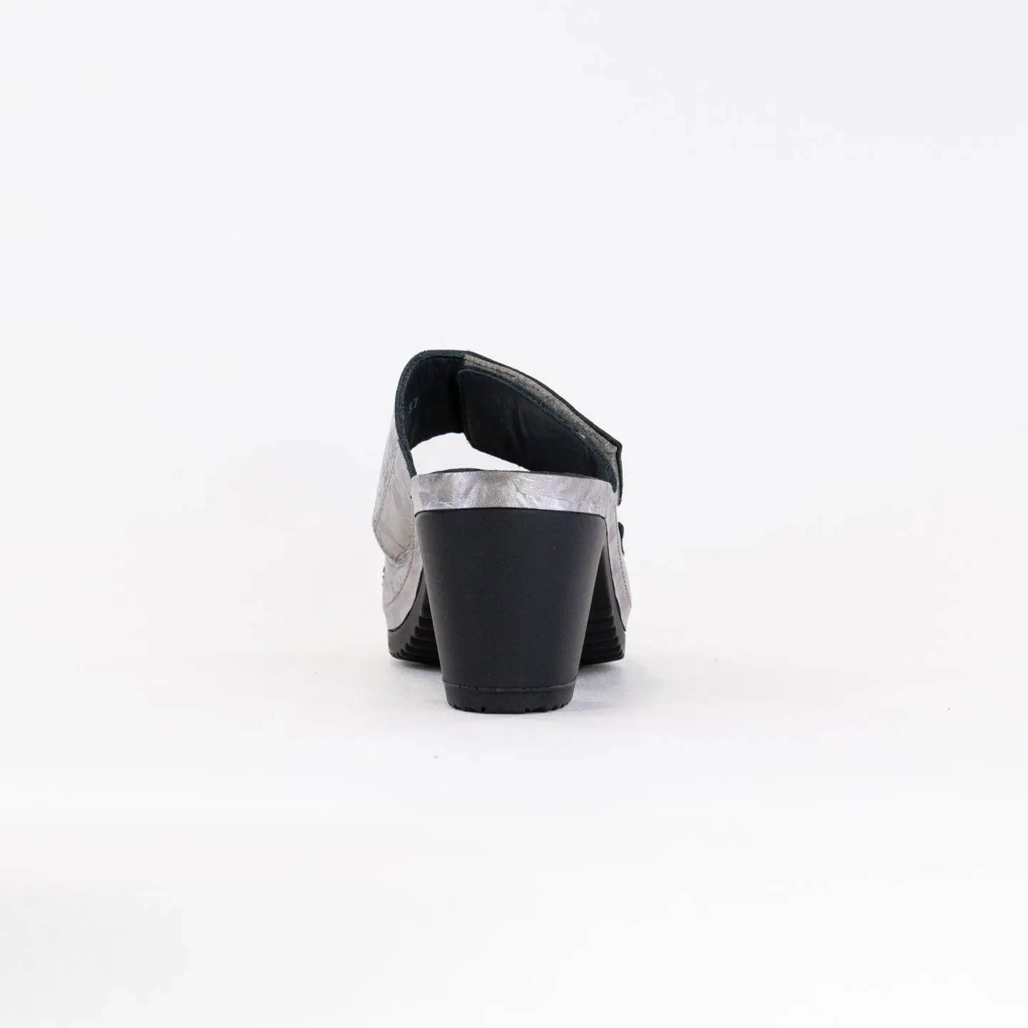 Vital Petra Mule Sandal (Women's) - Platinum Metallic Leather