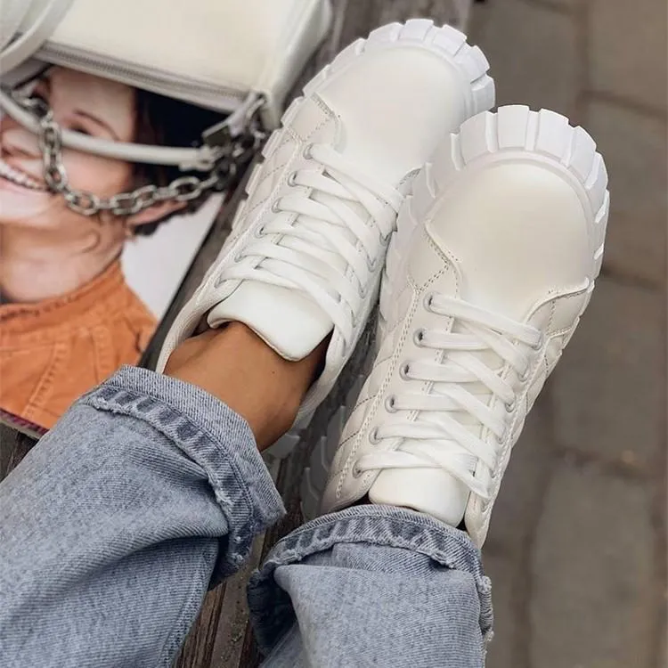 Women plaid stitching lace up thick sole sneakers white